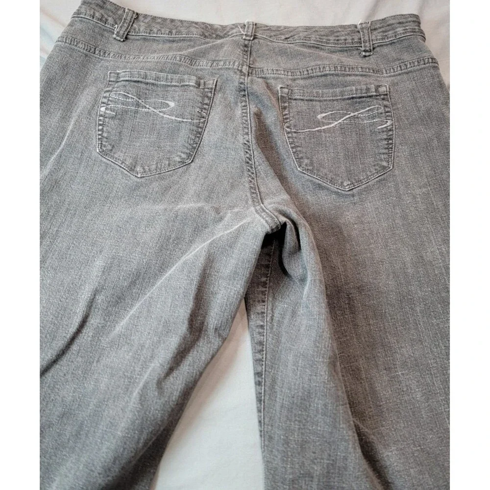 Style & Co Women’s Gray Bootcut Jeans Size 18W Petite Tummy Control Stretch